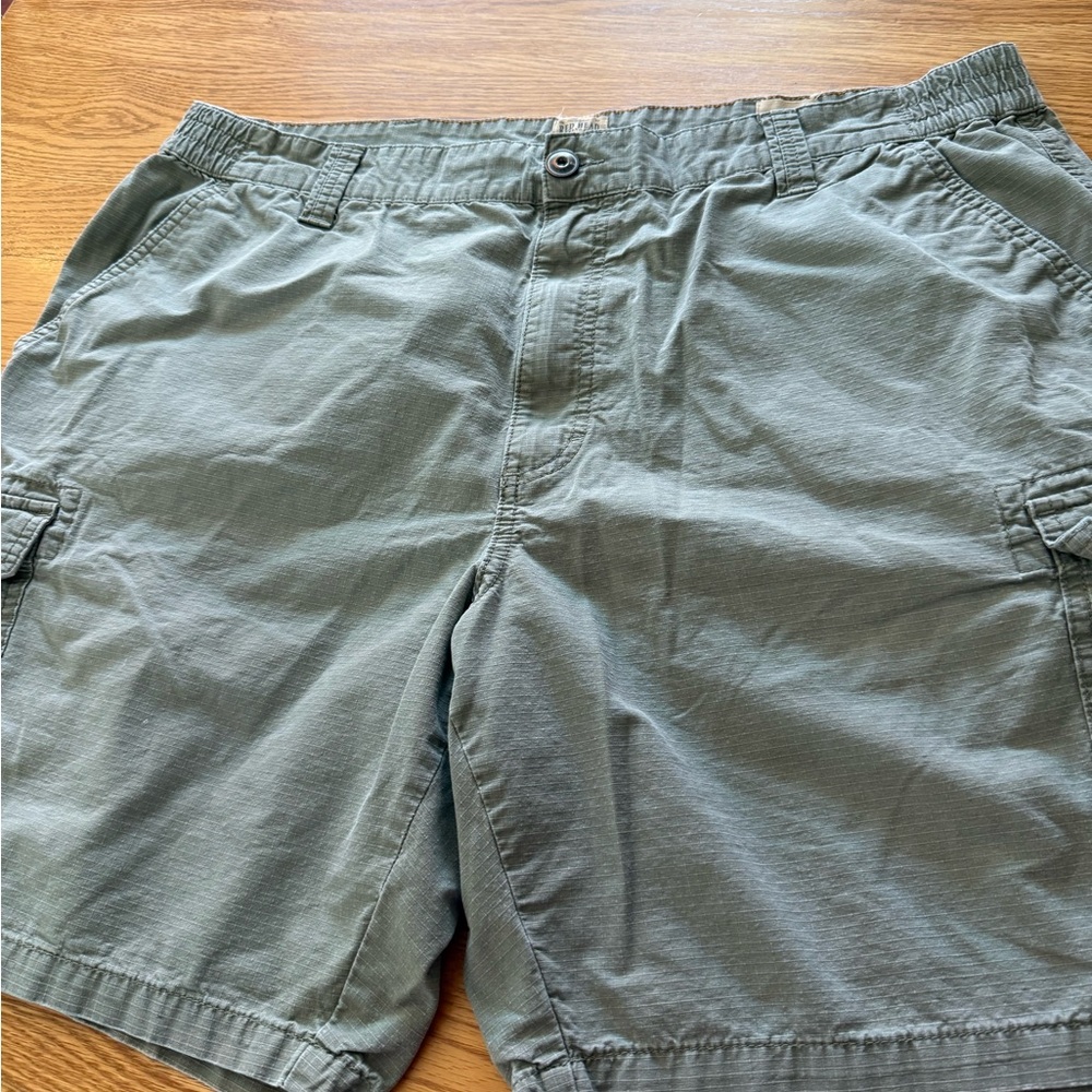 RedHead Green Cargo Shorts Elastic Waistband